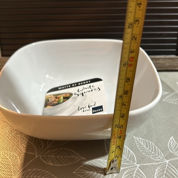 Denby. Square Soup Bowl. Oven, Microwave, and Dishwasher safe. - Picture 6 of 6